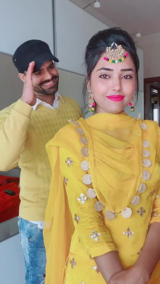 @🤴🏻Joban♥️Pavi👸🏼
