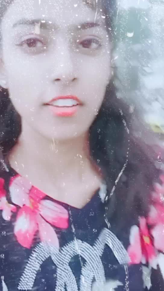 @harshi ๐ rajput ๐
