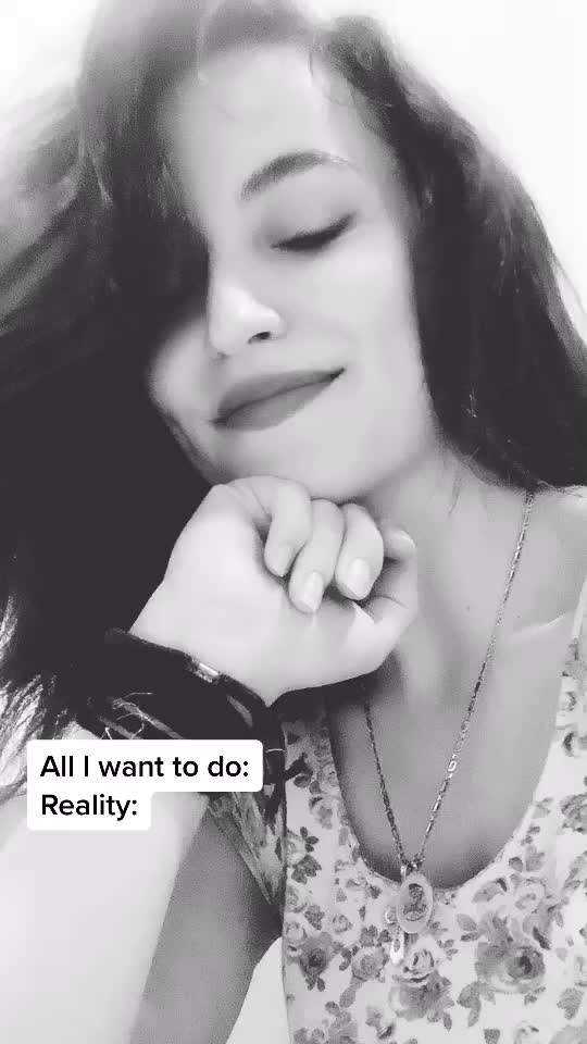 @elliavrram