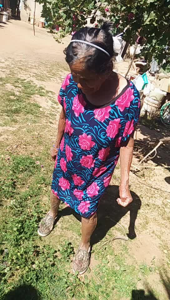 @Mamá Lola