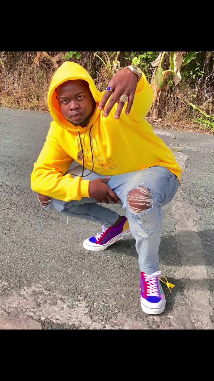 @LavishBoss🦇
