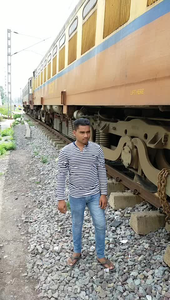 @😎 SuMeeT 😎