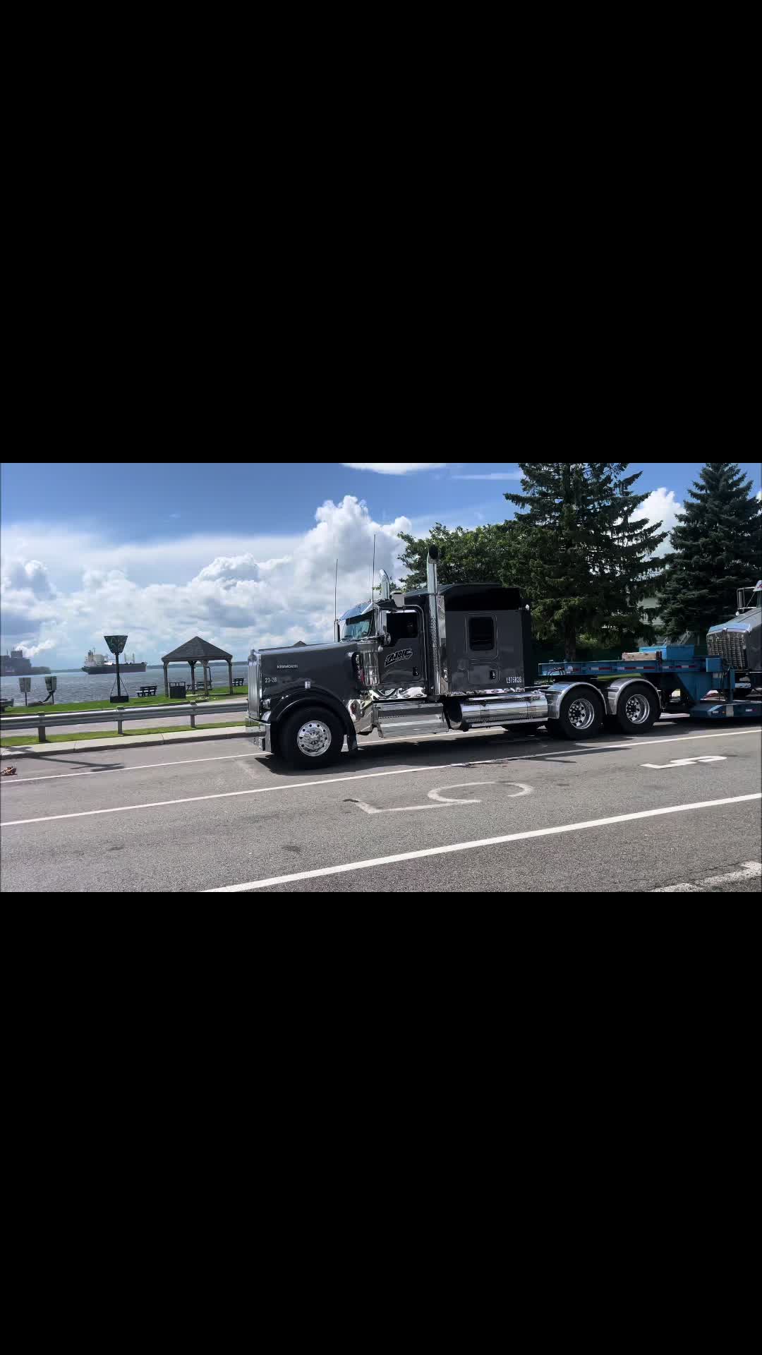 @Lajoie_Transport