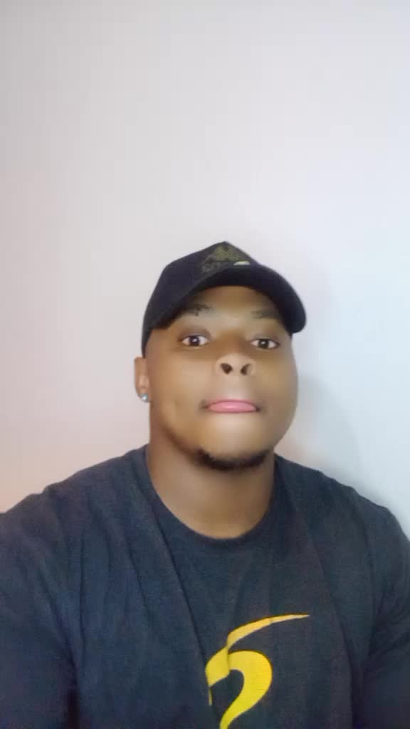 @Sphesh_17_Thusi
