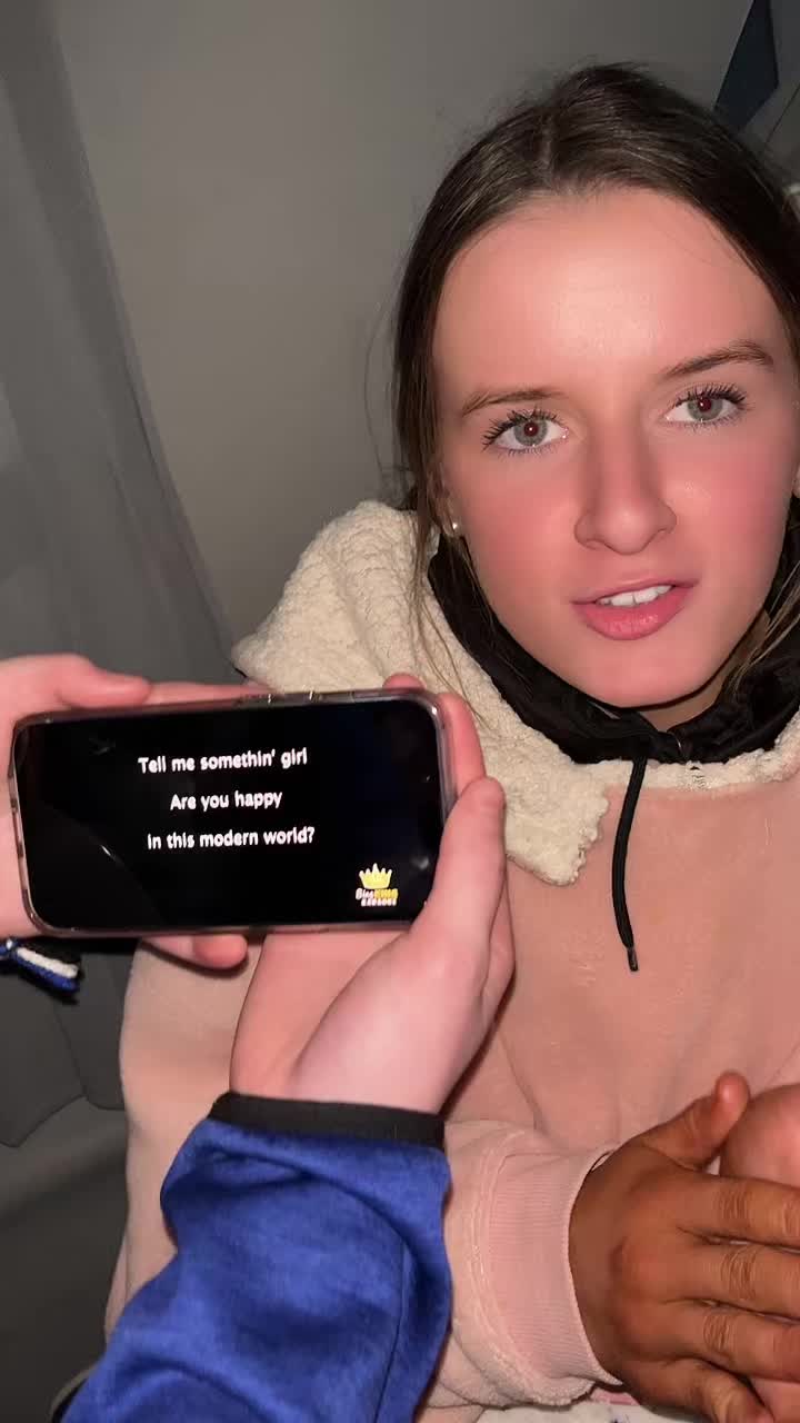 @Elliegriffin