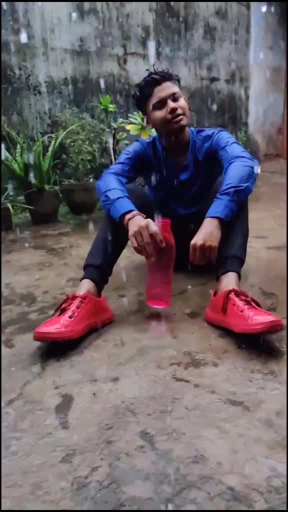 @Çhøćô ßøý Ømm