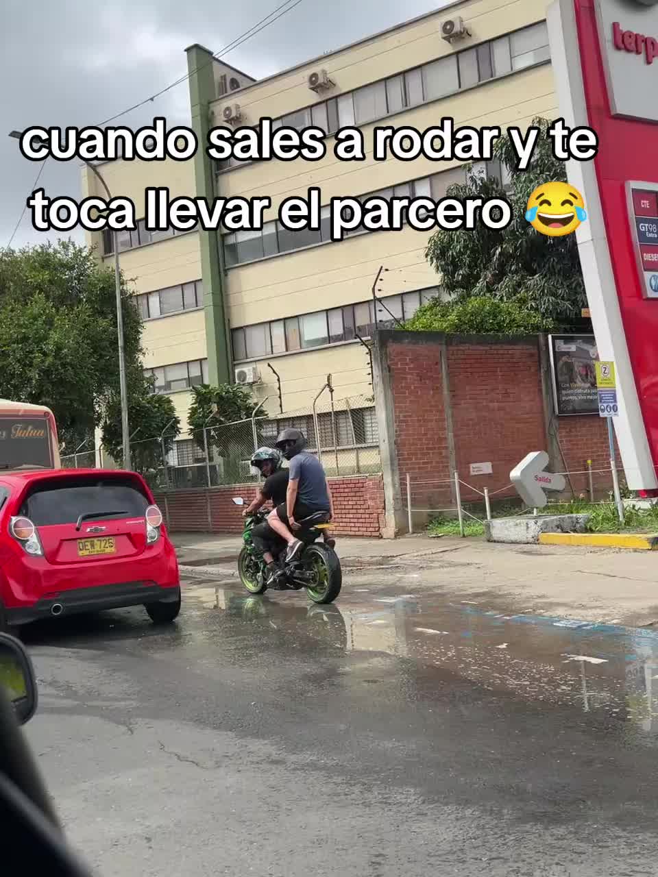 @J Andr&eacute;s urbano🔱