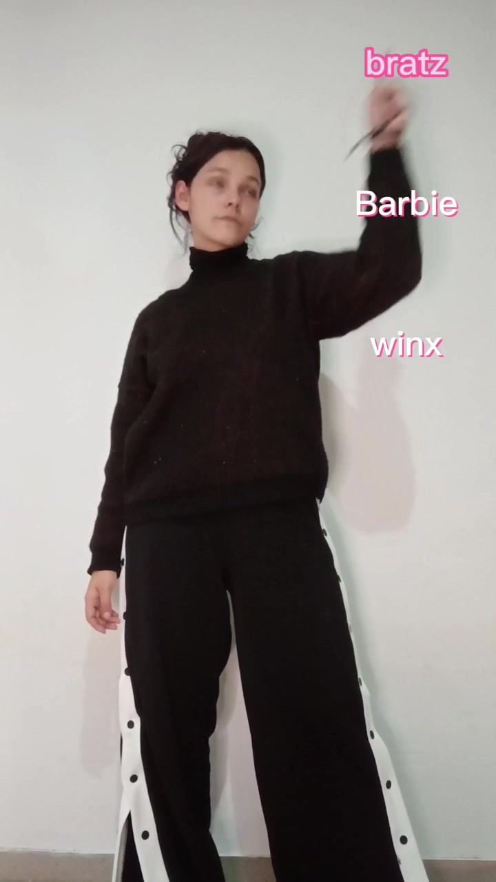 @A X E L Y