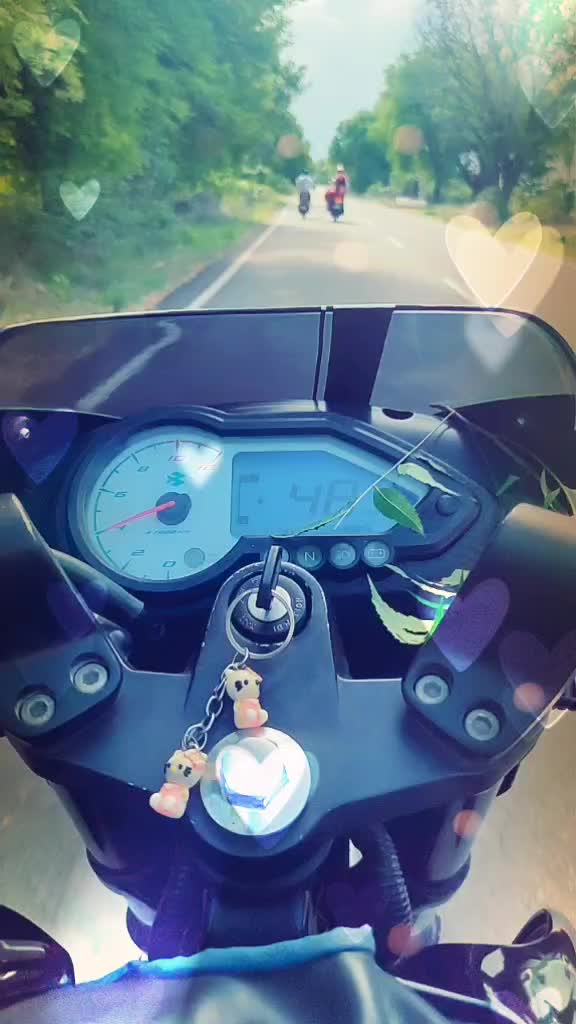 @என்ன போல்  வாழ்க...