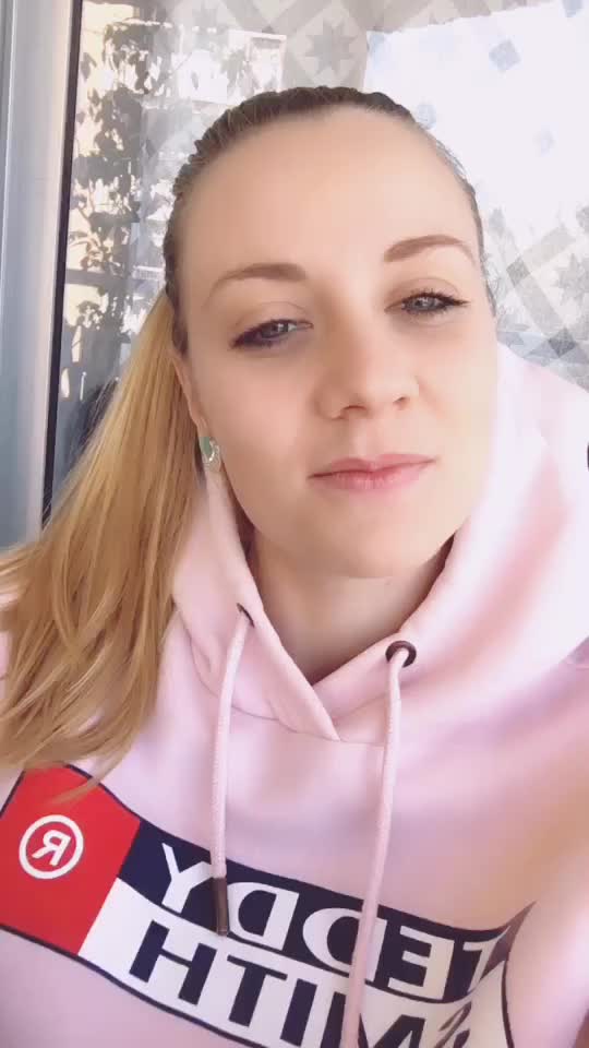 @Delphine🌺