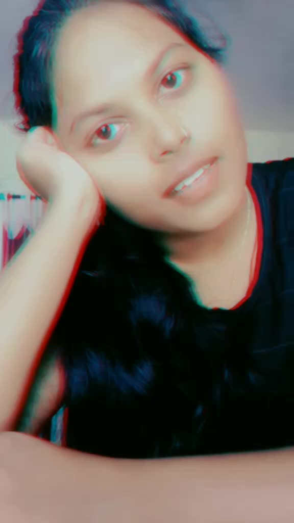 @priya mudhiraj😍😘