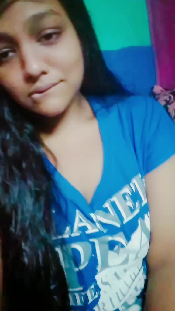@⚡Qûééñ🖤