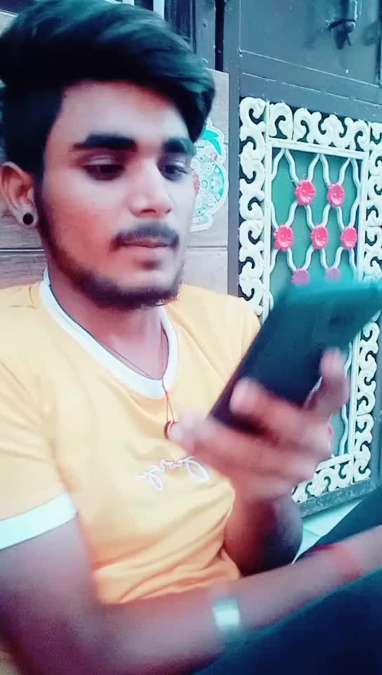 @Funny Boy yogi