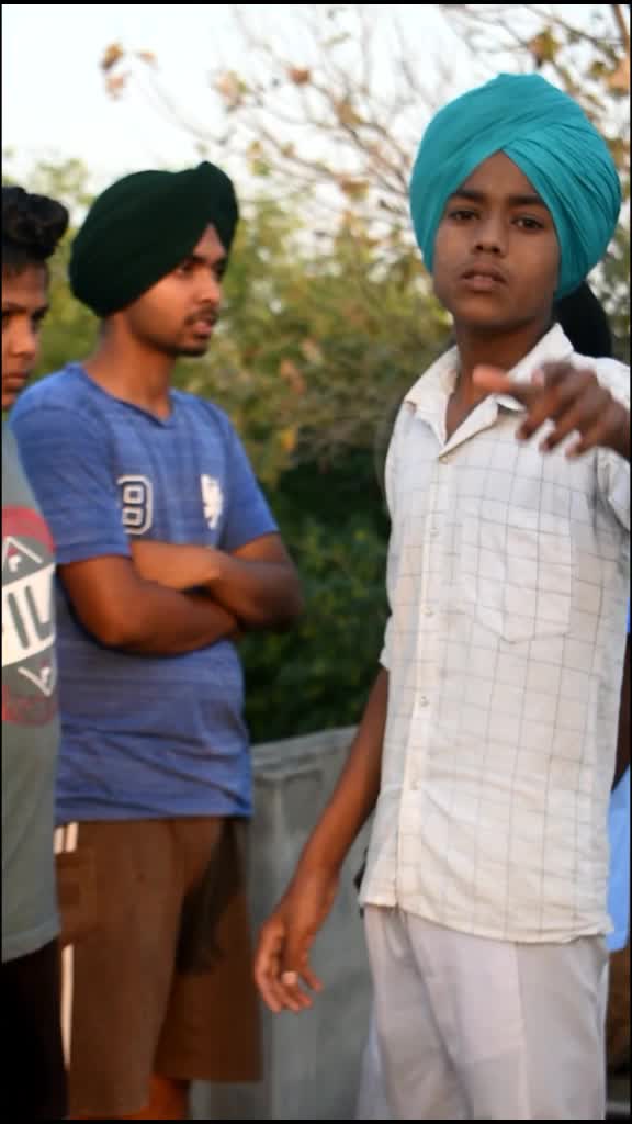 @👑ਅਕਾਸ਼ਦੀਪ ਸਿੰਘ👑