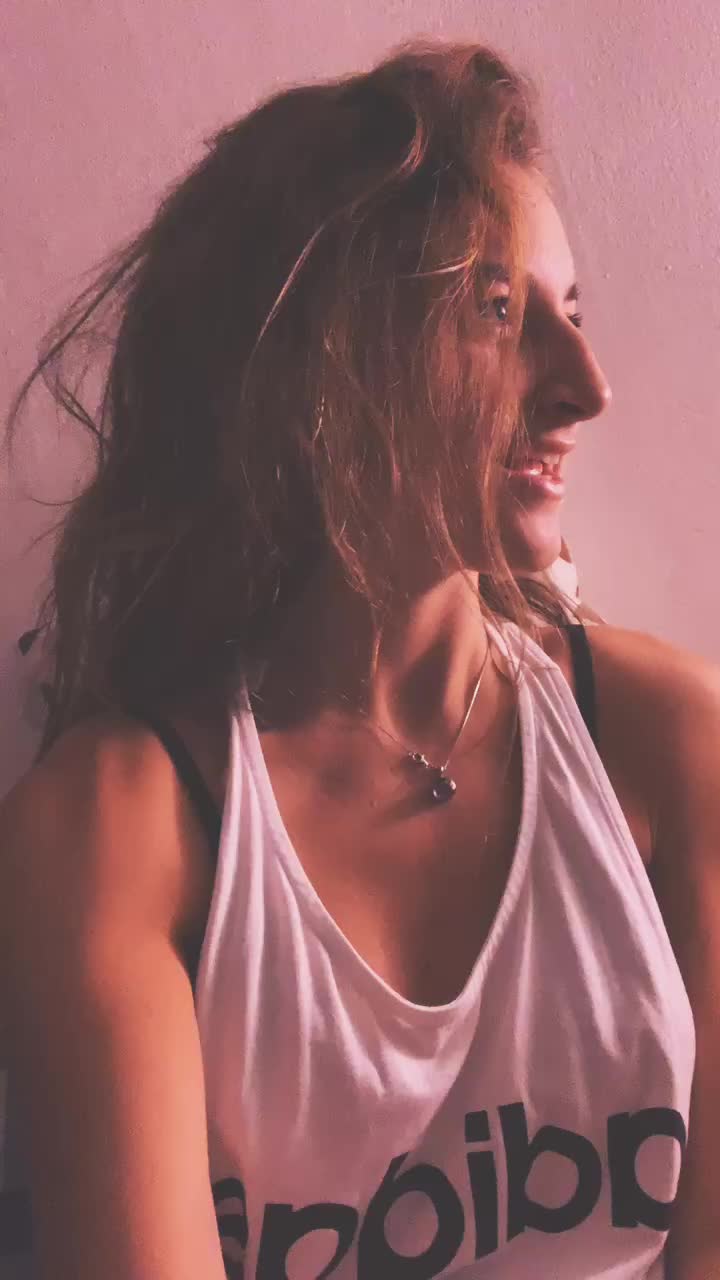 @elena_davia