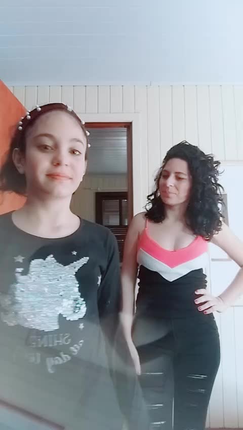 @poli.mae