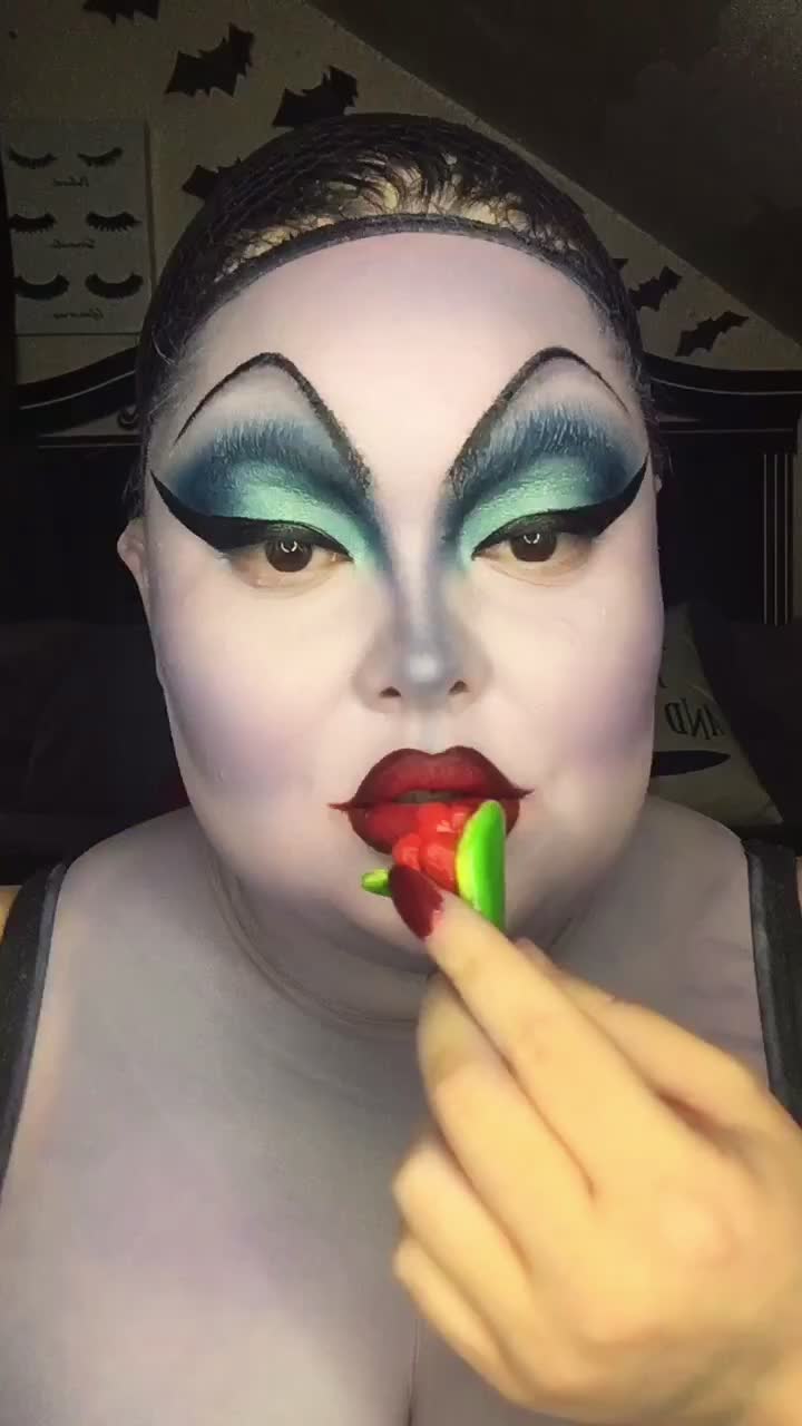 @Mistress_Mortis