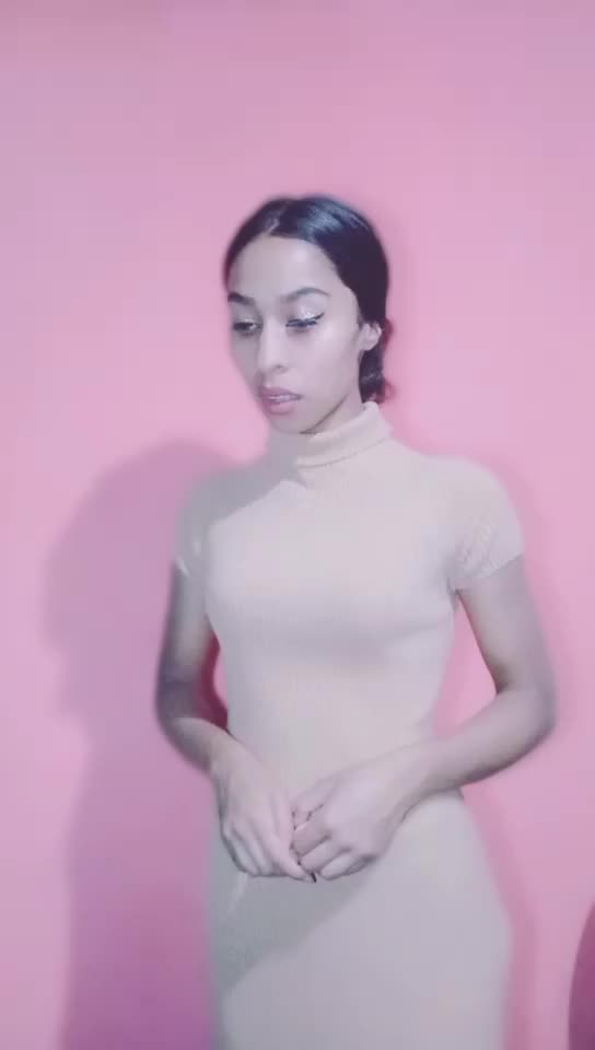 @Serina
