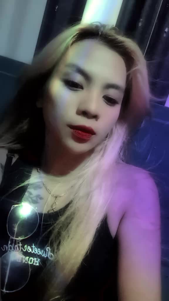 @emz02