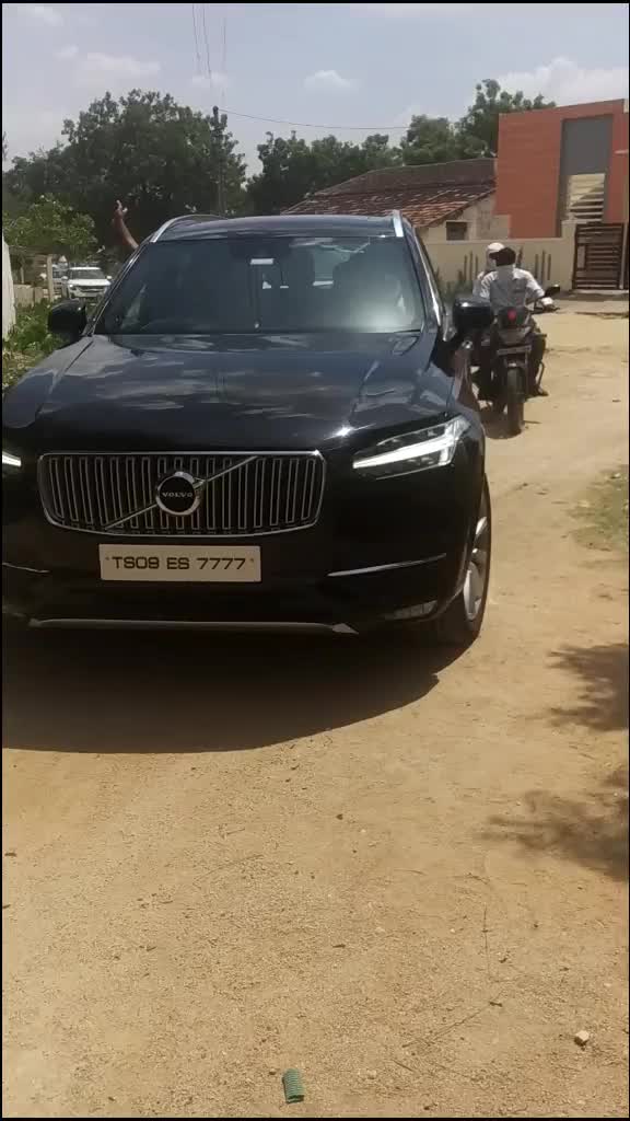 @komatireddy yusana