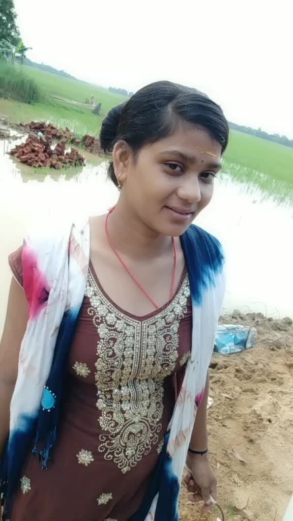 @Mona❤❤l..u