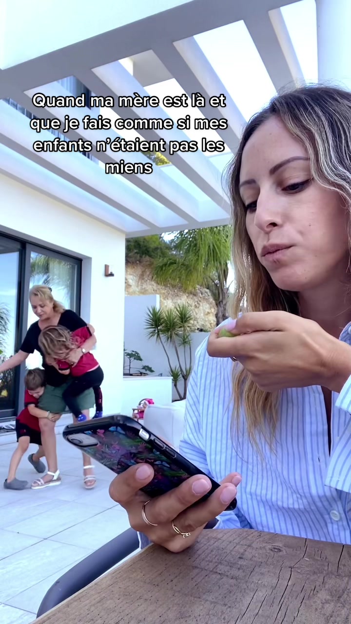 @caroline