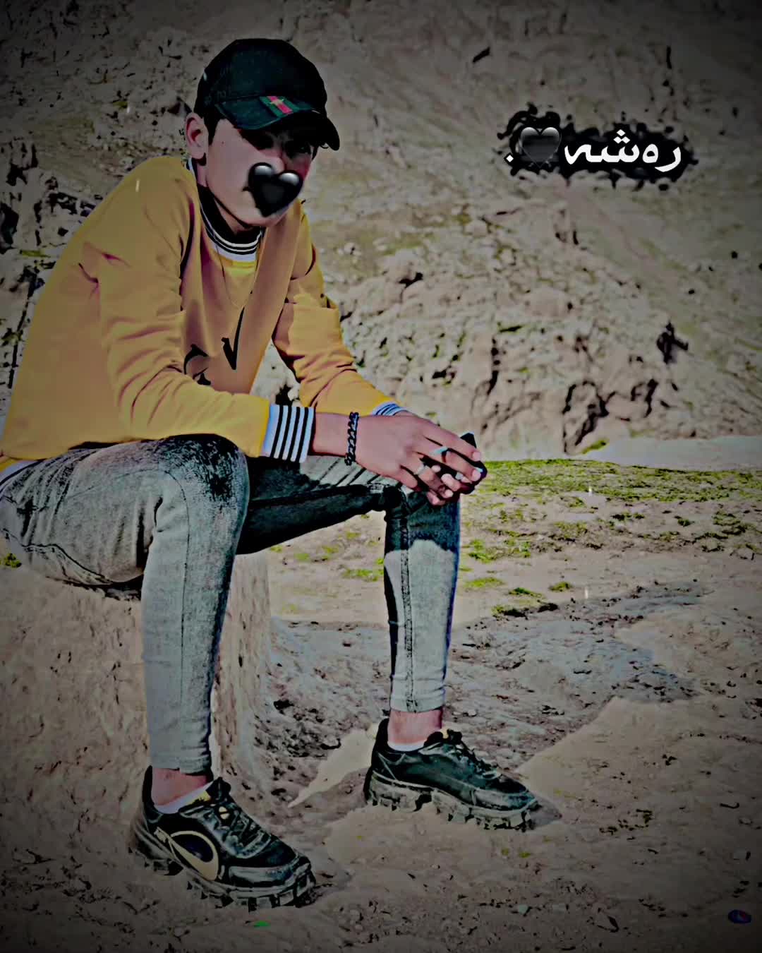 @رەشە🖤.