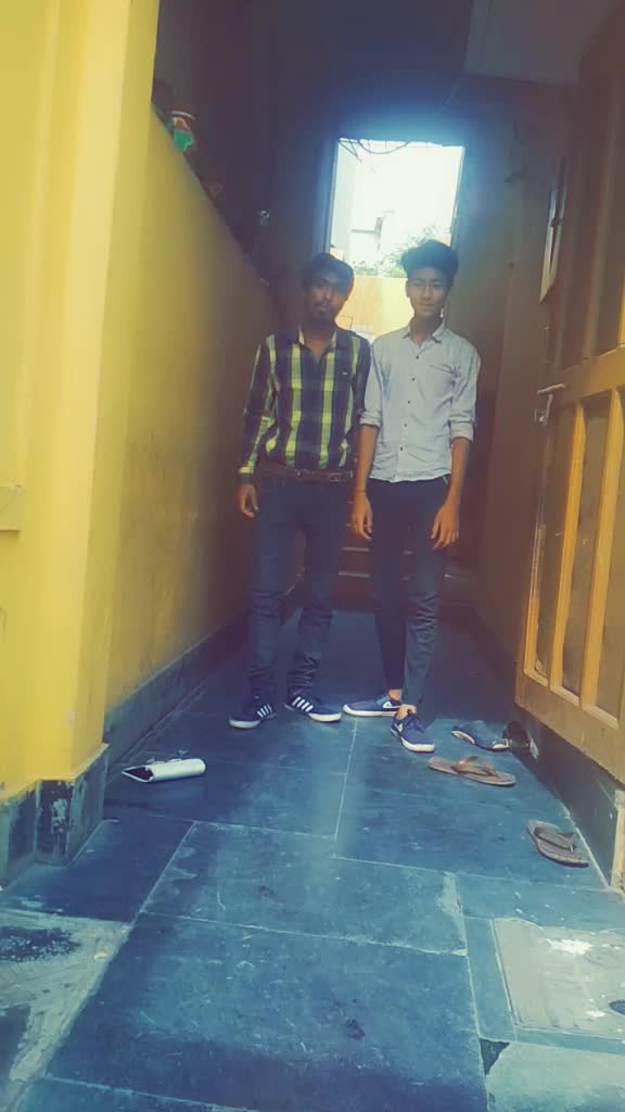 @user2703475838896