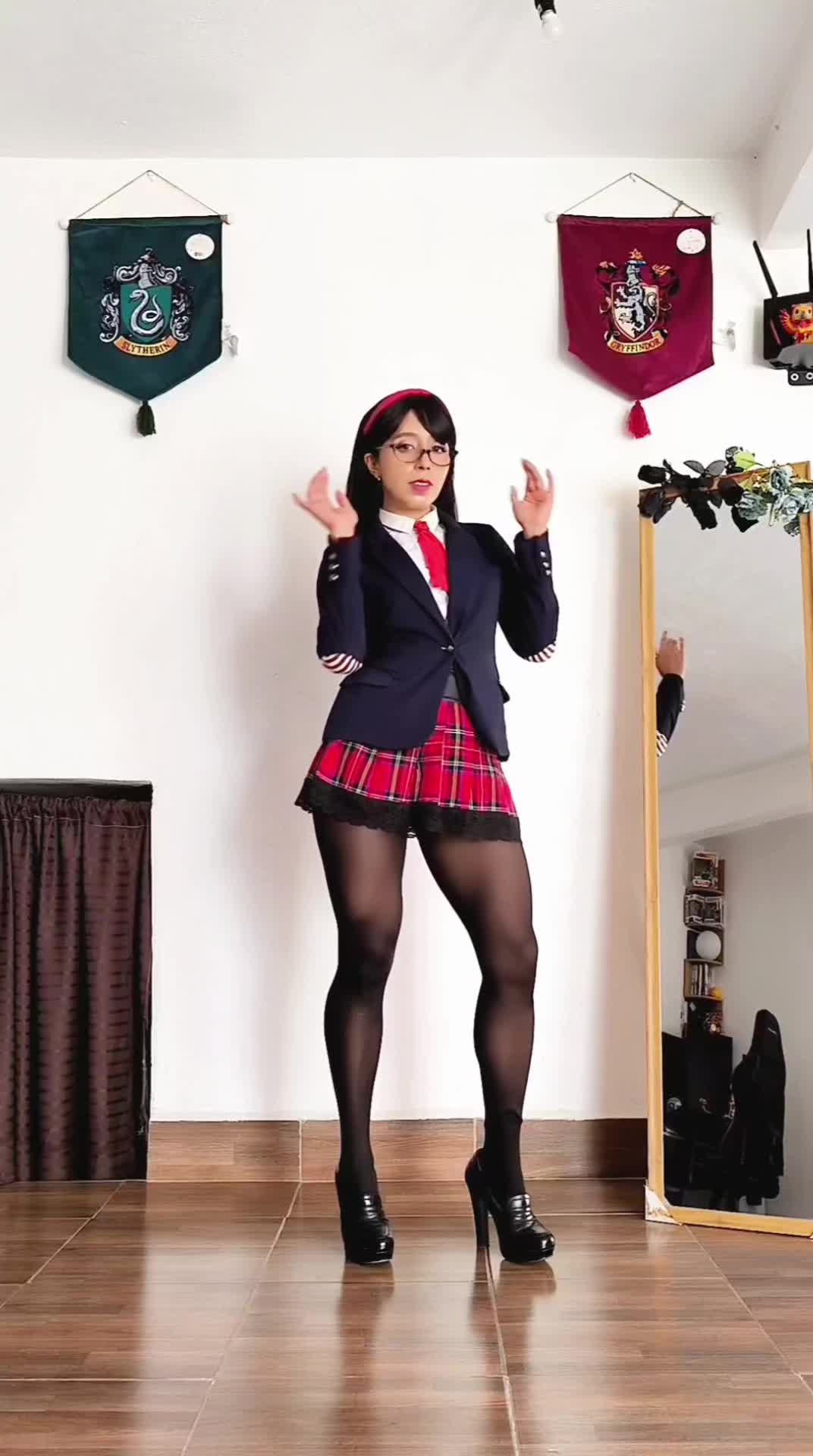 @Lore Cosplay