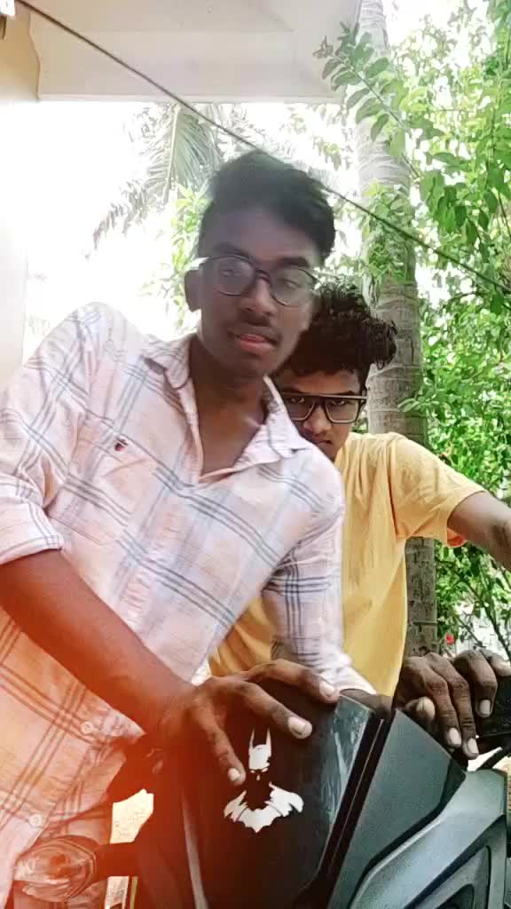 @๐ Aravind_Veara ๐
