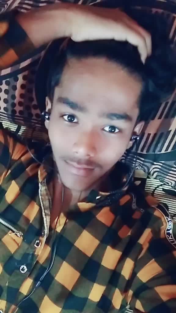 @{🥰••€HOCOLATE••BO¥😍}