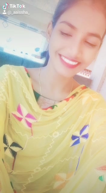 @_srushtii_28_