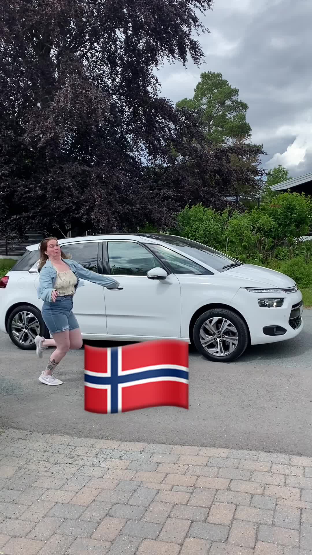 @Dita🇮🇸🇳🇴