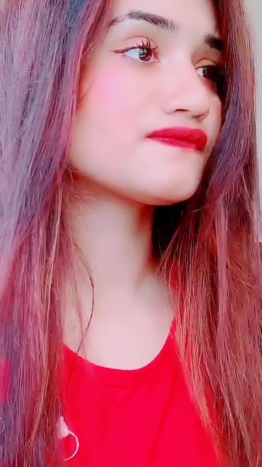 @Zara Khan 🔥