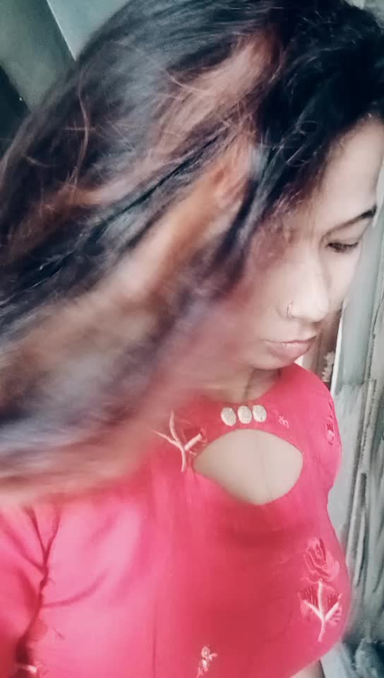 @Miss_gayatri_022