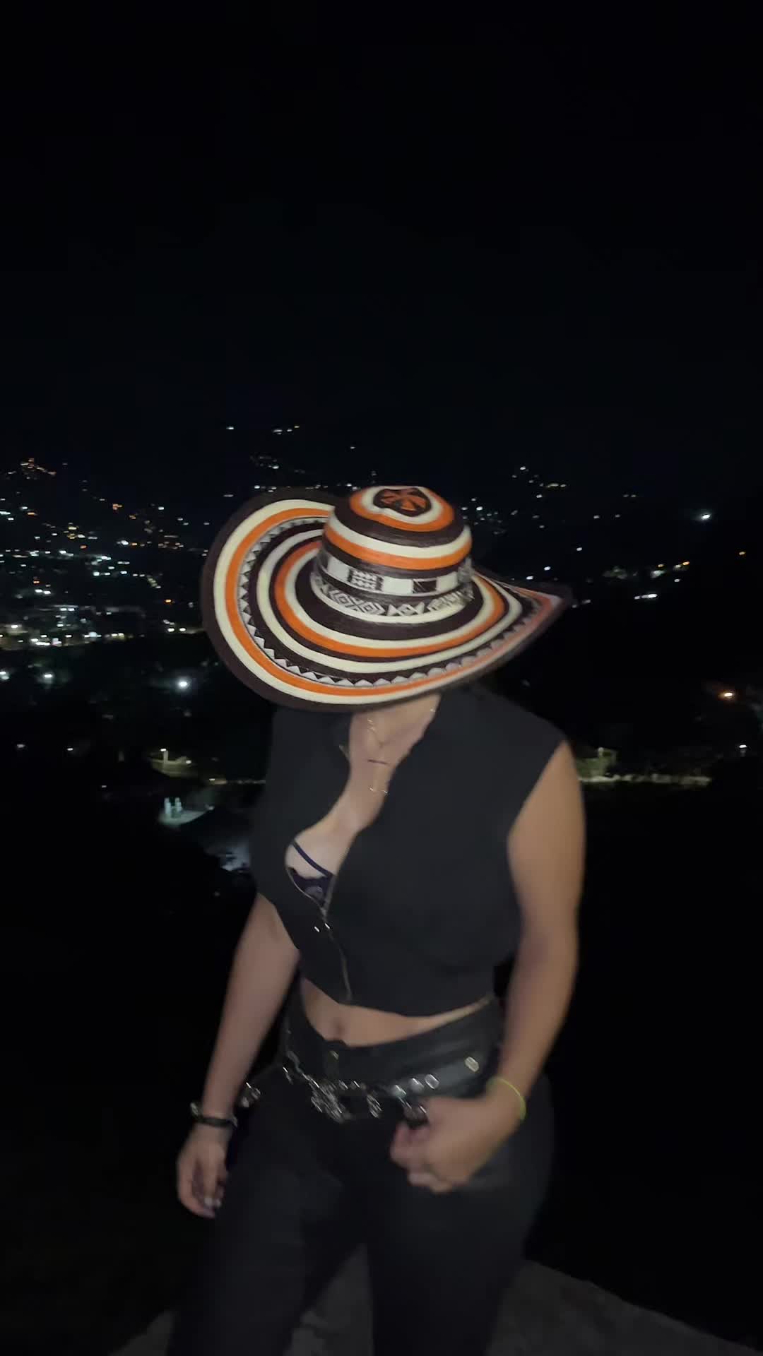 @Alejandra Novoa (La India Esa)