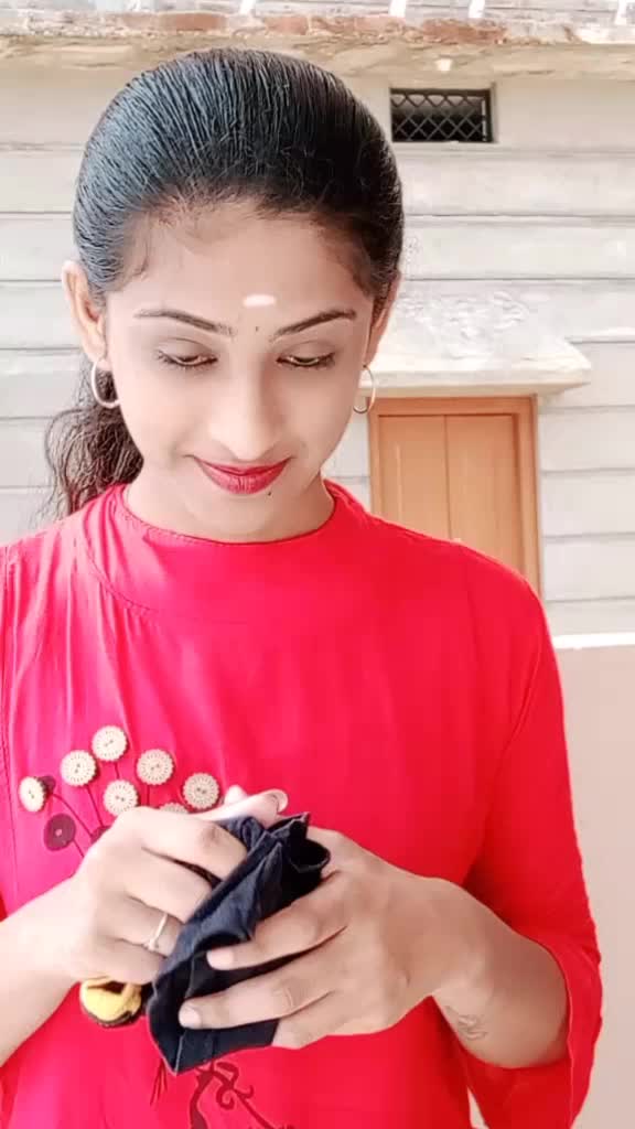 @preethika_Reddy
