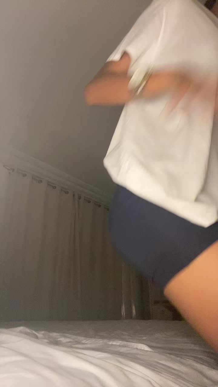 @𝒥𝓊𝓁𝒾𝑒 𝒮𝑜𝒷𝑒𝓁