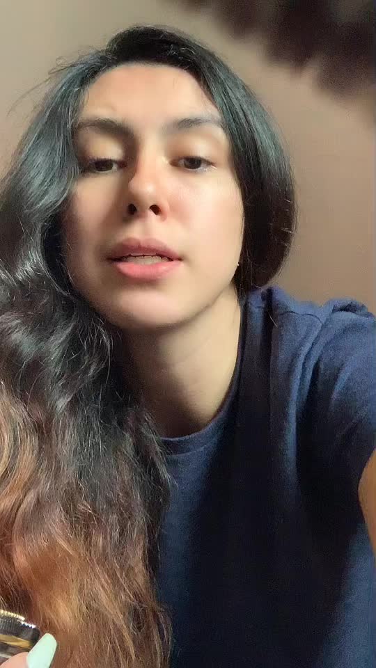 @Adriana Nava