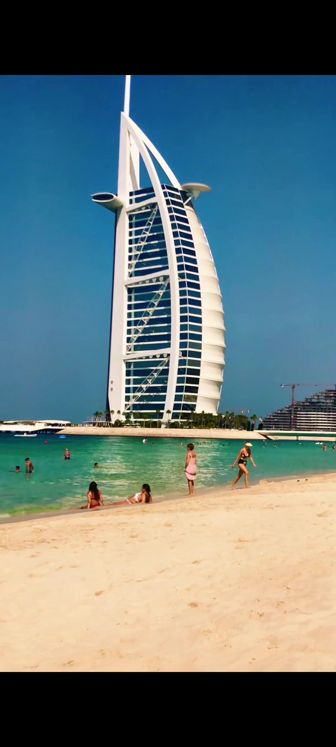 @Dubai❌Amsterdam