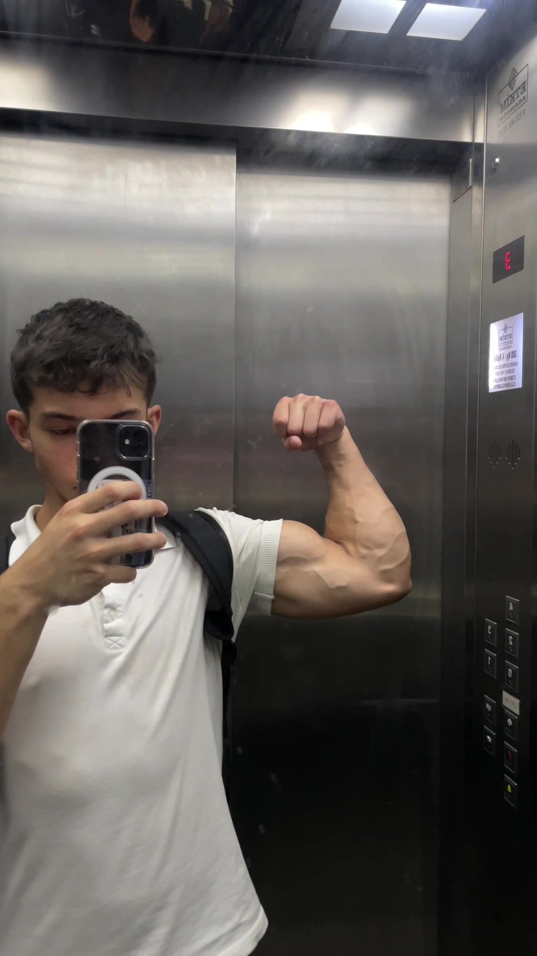 @deniizback