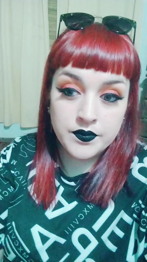 @DebiiQueen🍀