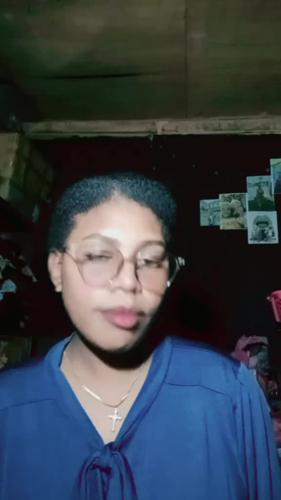 @Vhira