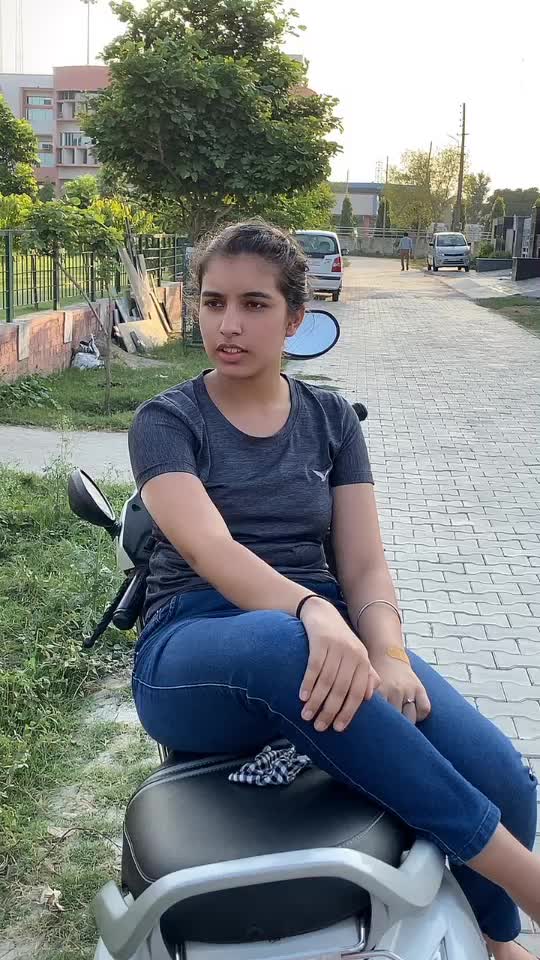 @Ayushi Mann🌸