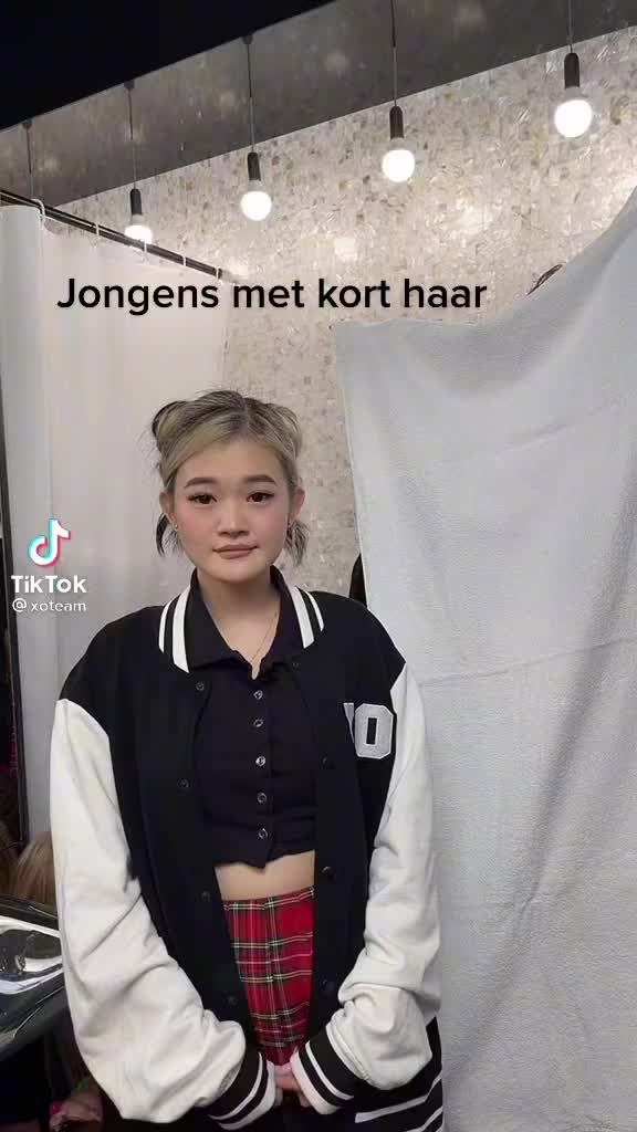 @Girlsss