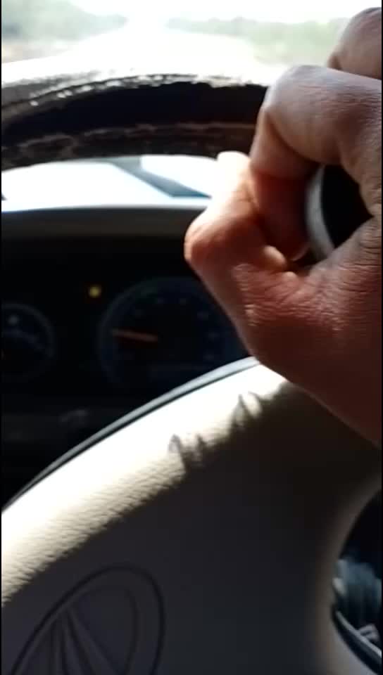 @V&atilde;s&ucirc; Sh&auml;rm&acirc;