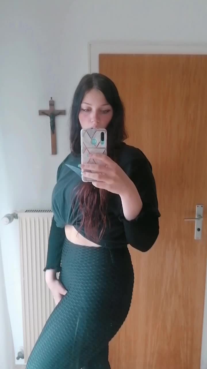 @Alina😊