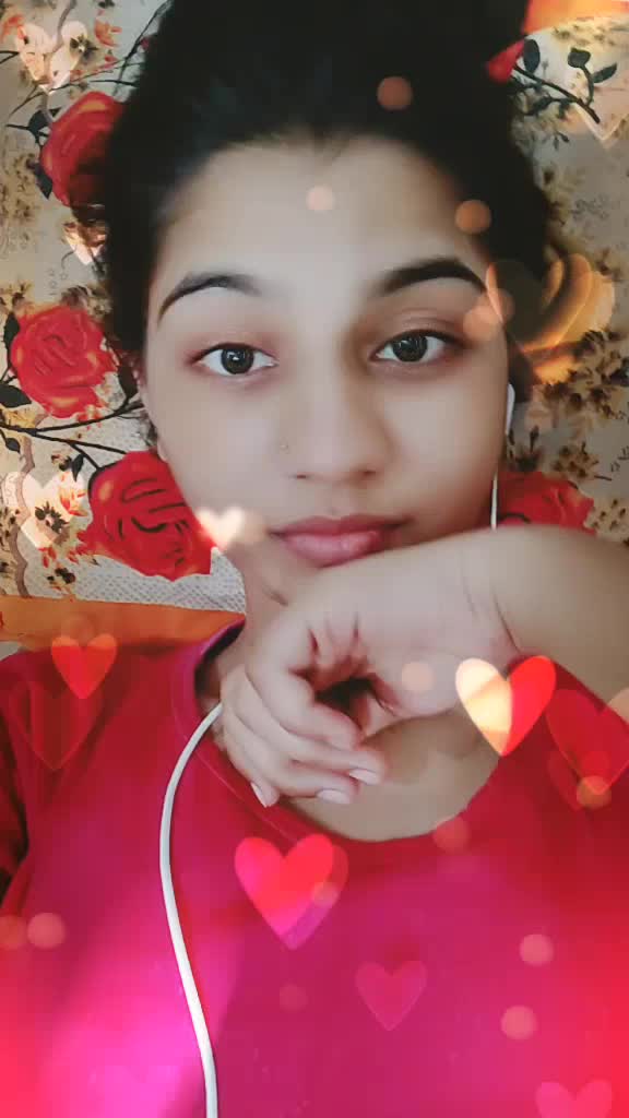 @CuteSmileyDeepika😍