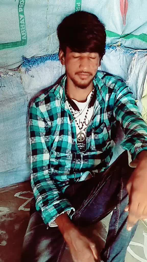 @తెలుగు రౌడీ