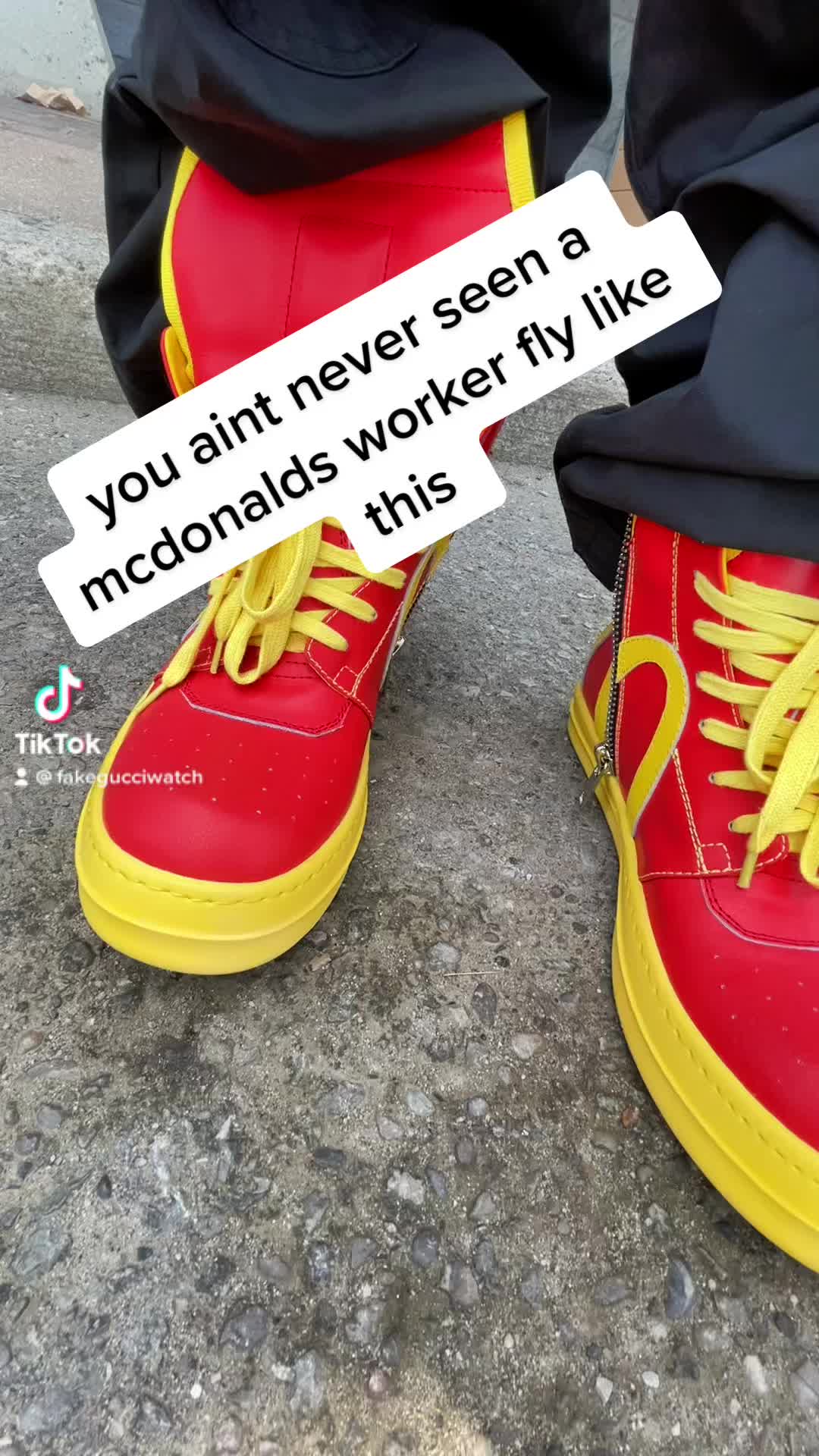 @FAKEGUCCIWATCH